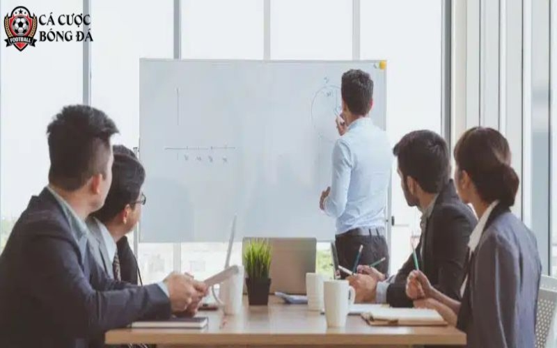 Tác Giả Hoàng Khắc Hùng - Top 10 trang cá cược bóng đá 2 Khắc Hùng đưa ra các tiêu chí để chọn nhà cái uy tín